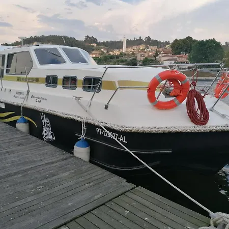 Douro Houseboats * Varzea do Douro