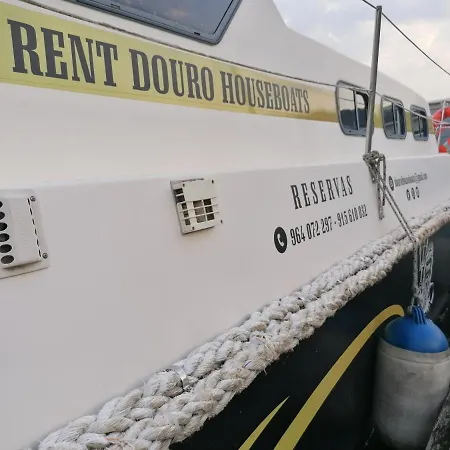 Douro Houseboats بوتيل