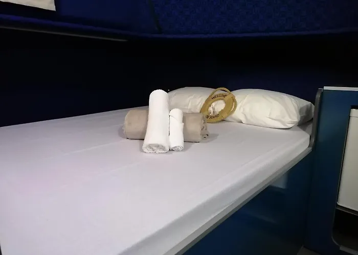 Douro Houseboats Botel *