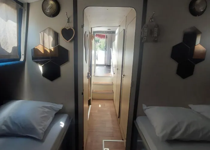 Douro Houseboats Botel *