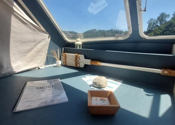 Douro Houseboats * Marco de Canavezes