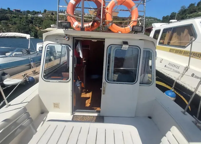 Douro Houseboats * Marco de Canavezes